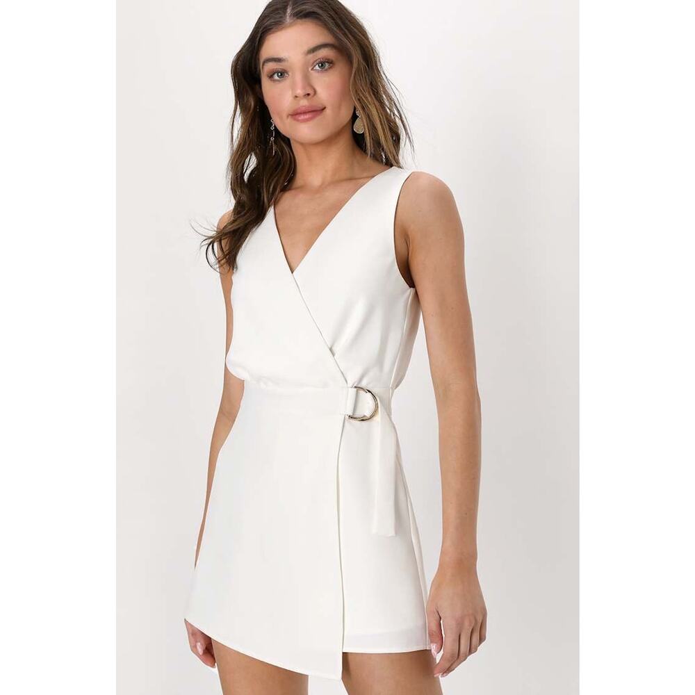 NWT Lulus Rooftop Bar White Sleeveless Faux-Wrap Belted Skort Romper Chic Size S